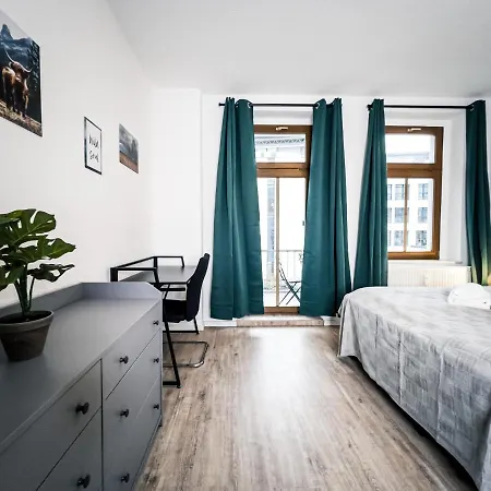 Apartment ⋙ Stilvolle Mit 2 Schlafzimmern & Balkon ⋘ Leipzig
